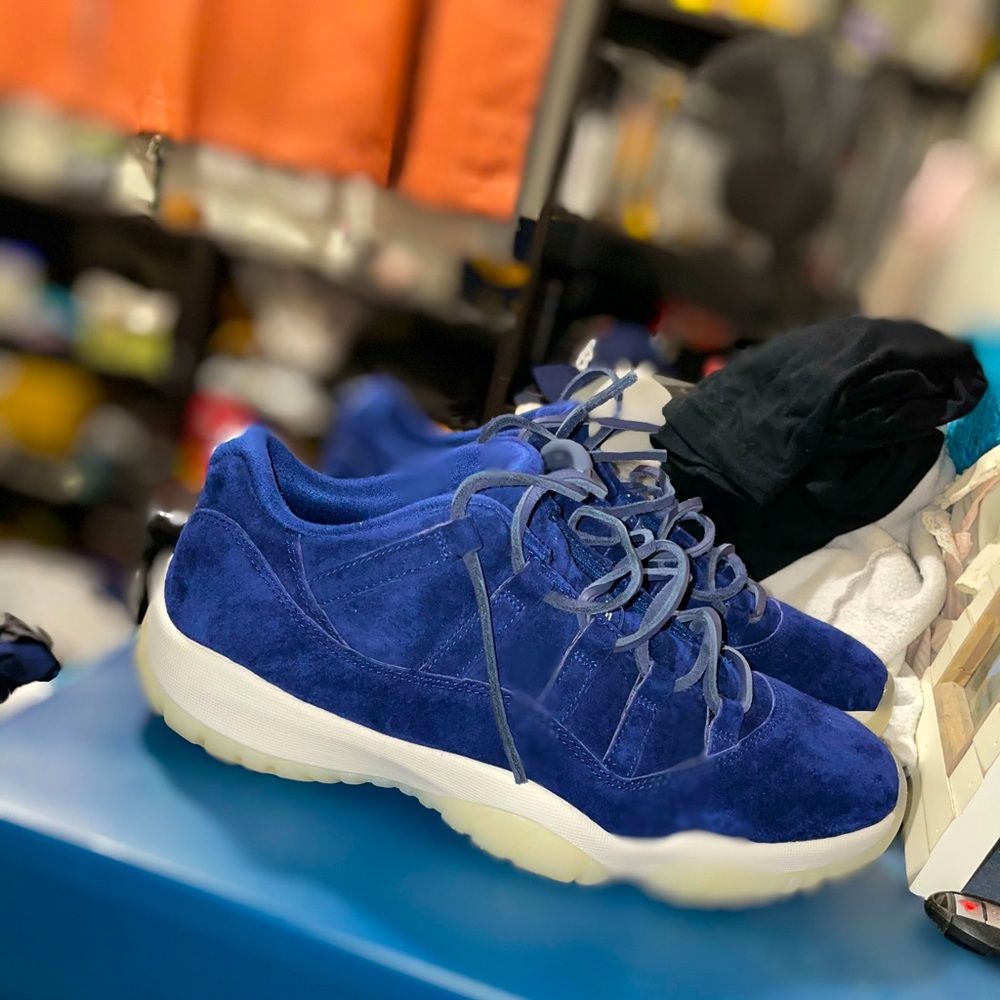 Meet your Posher, Tj